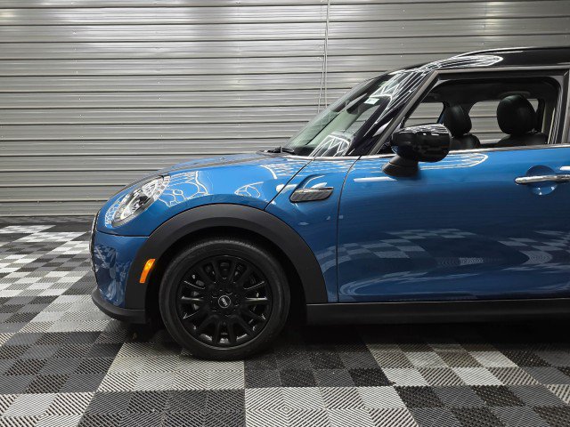 Used 2024 MINI Cooper 4-Door Hardtop FWD image 37
