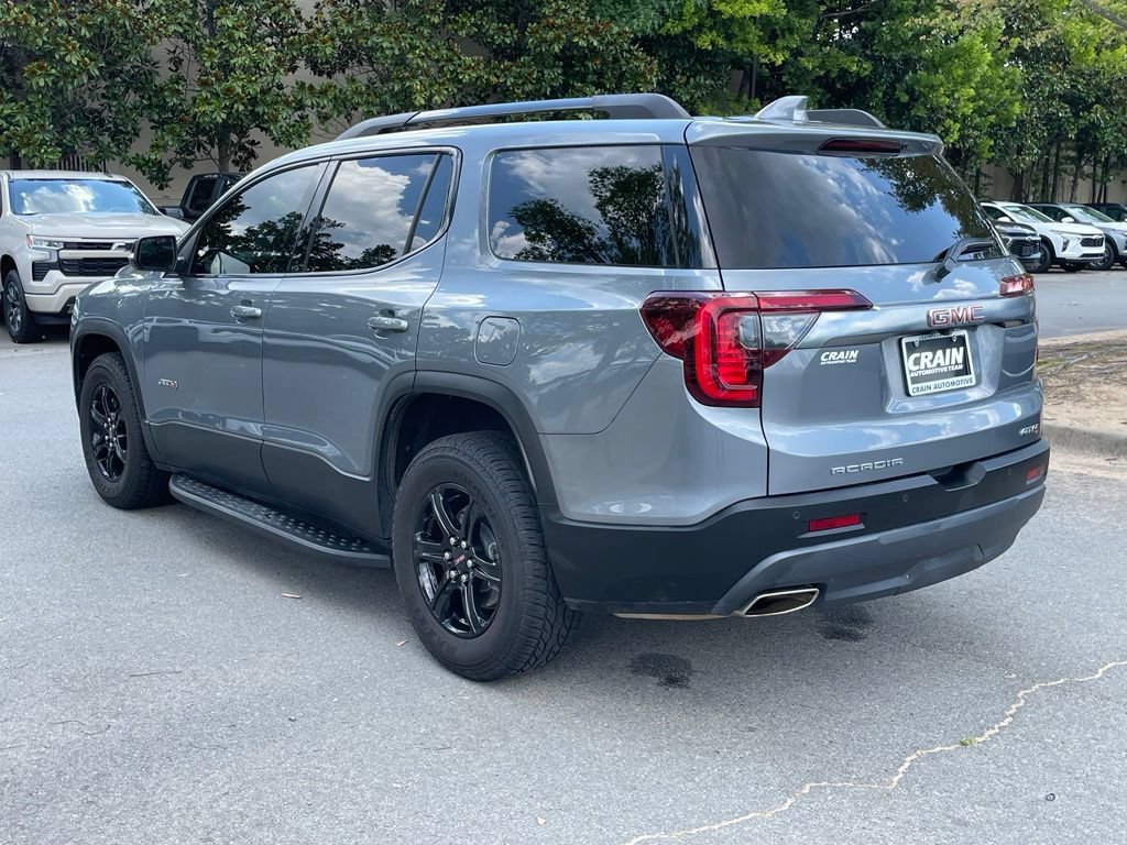 Used 2022 GMC Acadia AT4 w/ Technology Package AWD/4WD image 5