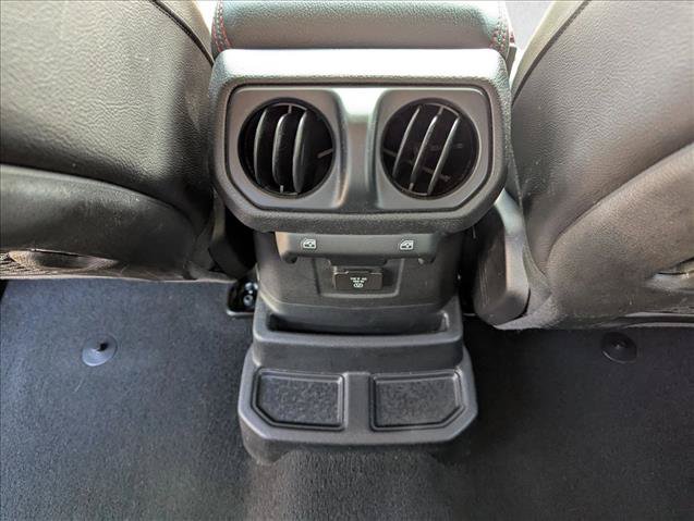 Used 2018 Jeep Wrangler Unlimited Rubicon AWD/4WD image 17