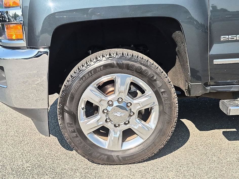 Certified 2019 Chevrolet Silverado 2500 LTZ w/ Duramax Plus Package AWD/4WD image 10