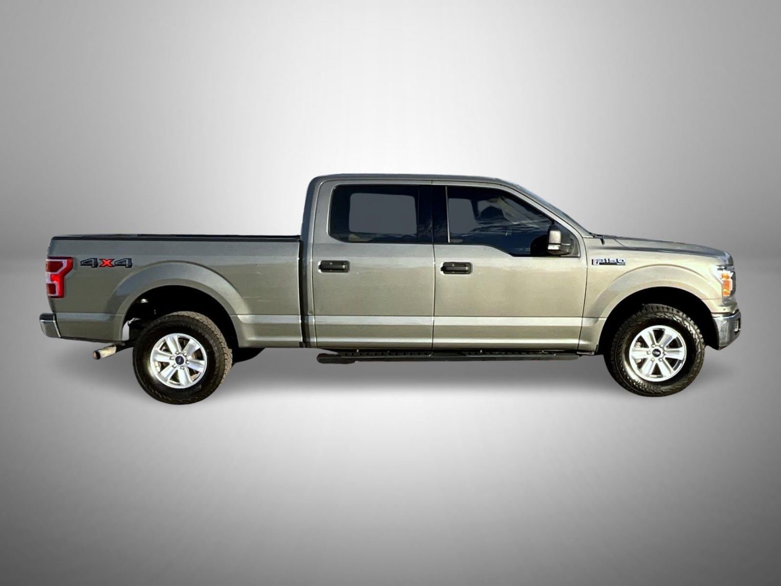 Used 2020 Ford F150 XLT w/ Trailer Tow Package AWD/4WD image 4