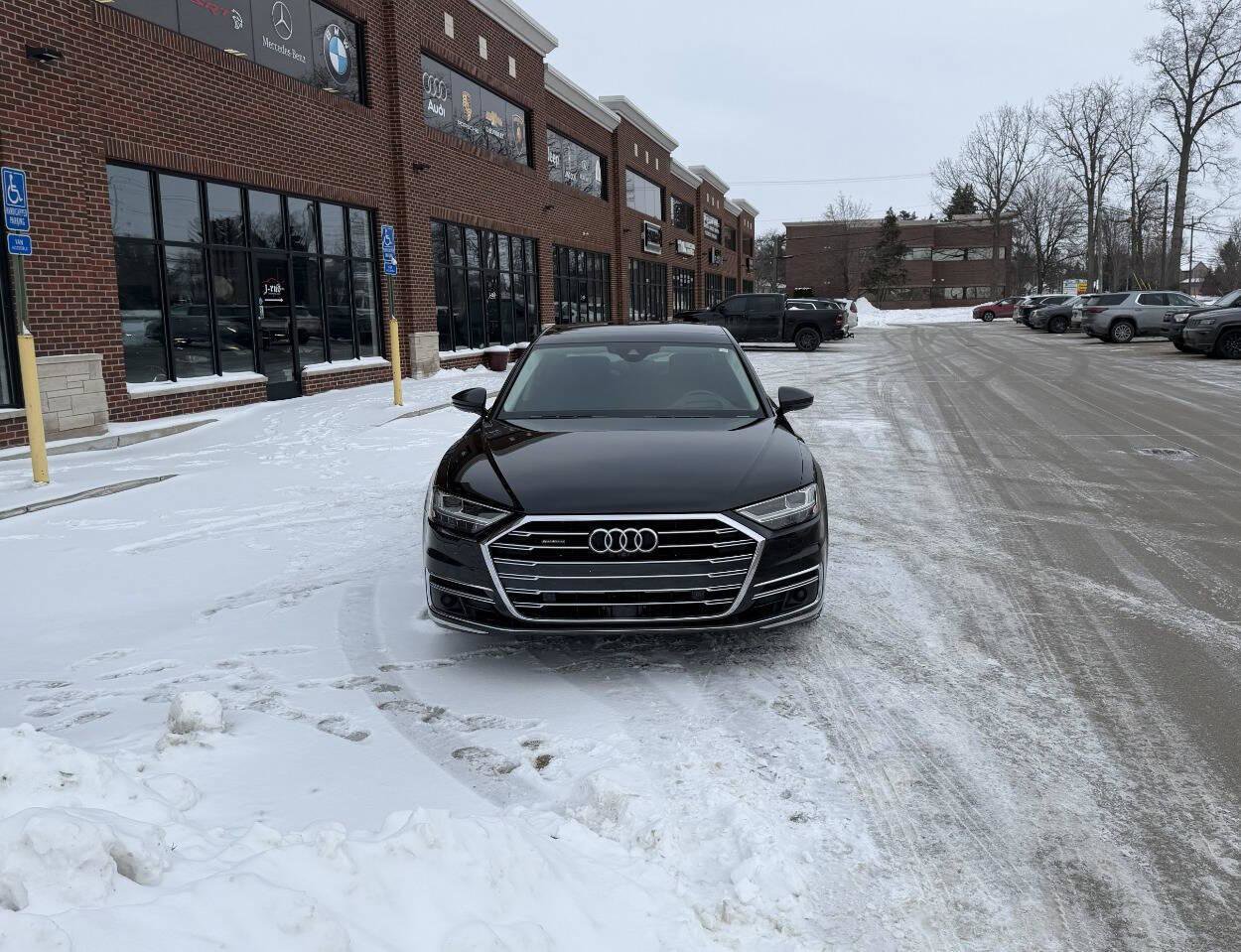 Used 2019 Audi A8 L 3.0T w/ Executive Package image 2