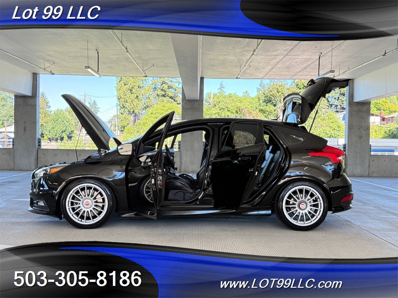 Used 2016 Ford Focus ST w/ Equipment Group 401A FWD image 21