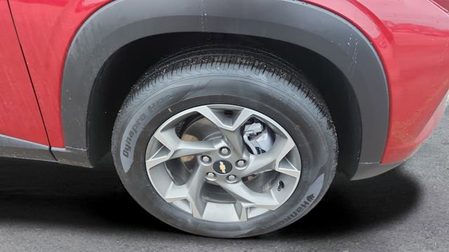 Used 2025 Chevrolet Trax LT w/ LT Convenience Package image 21