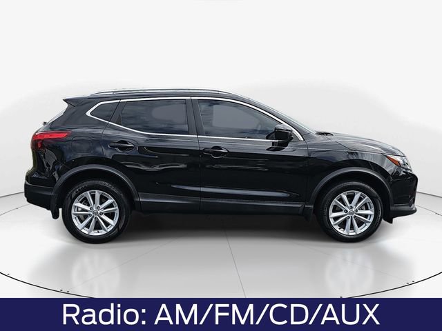 Used 2017 Nissan Rogue Sport SV image 3