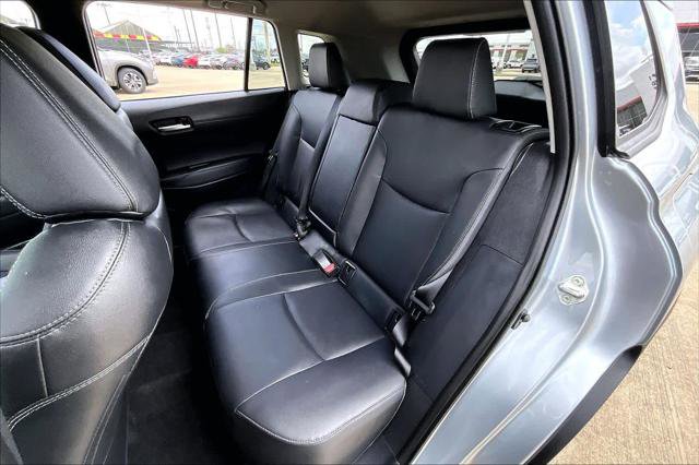 Certified 2026 Toyota Corolla Cross XLE w/ Convenience Package image 20