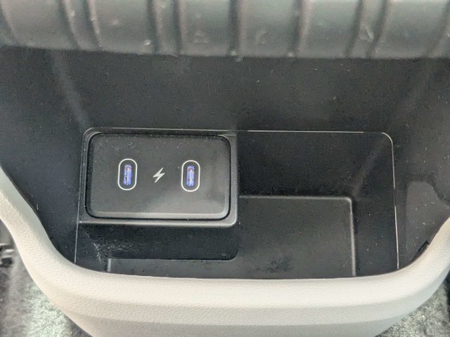 Used 2024 Hyundai Kona SEL w/ Convenience Package FWD image 14
