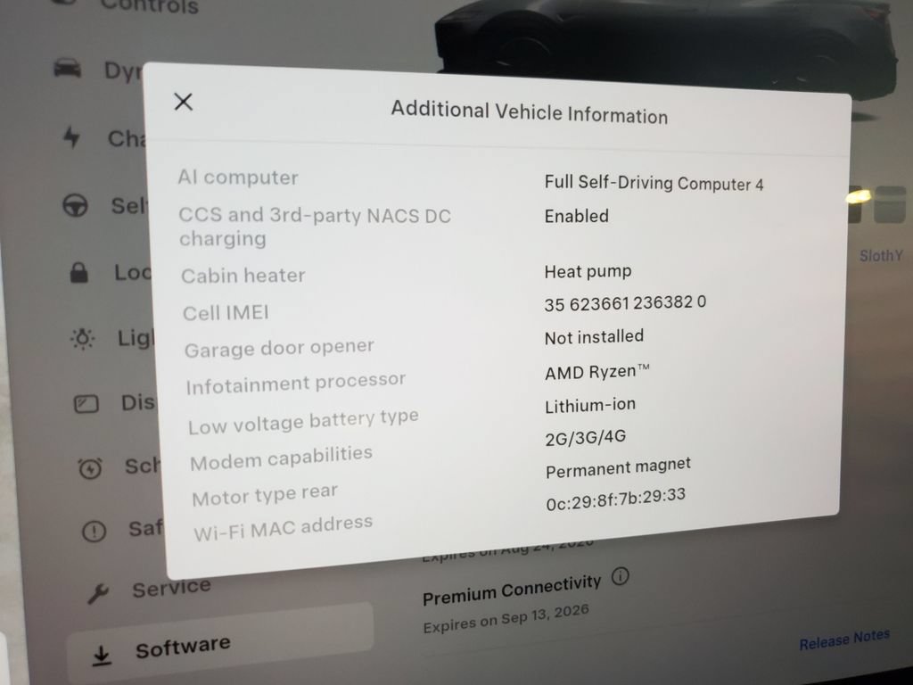 Used 2026 Tesla Model Y 2WD image 31