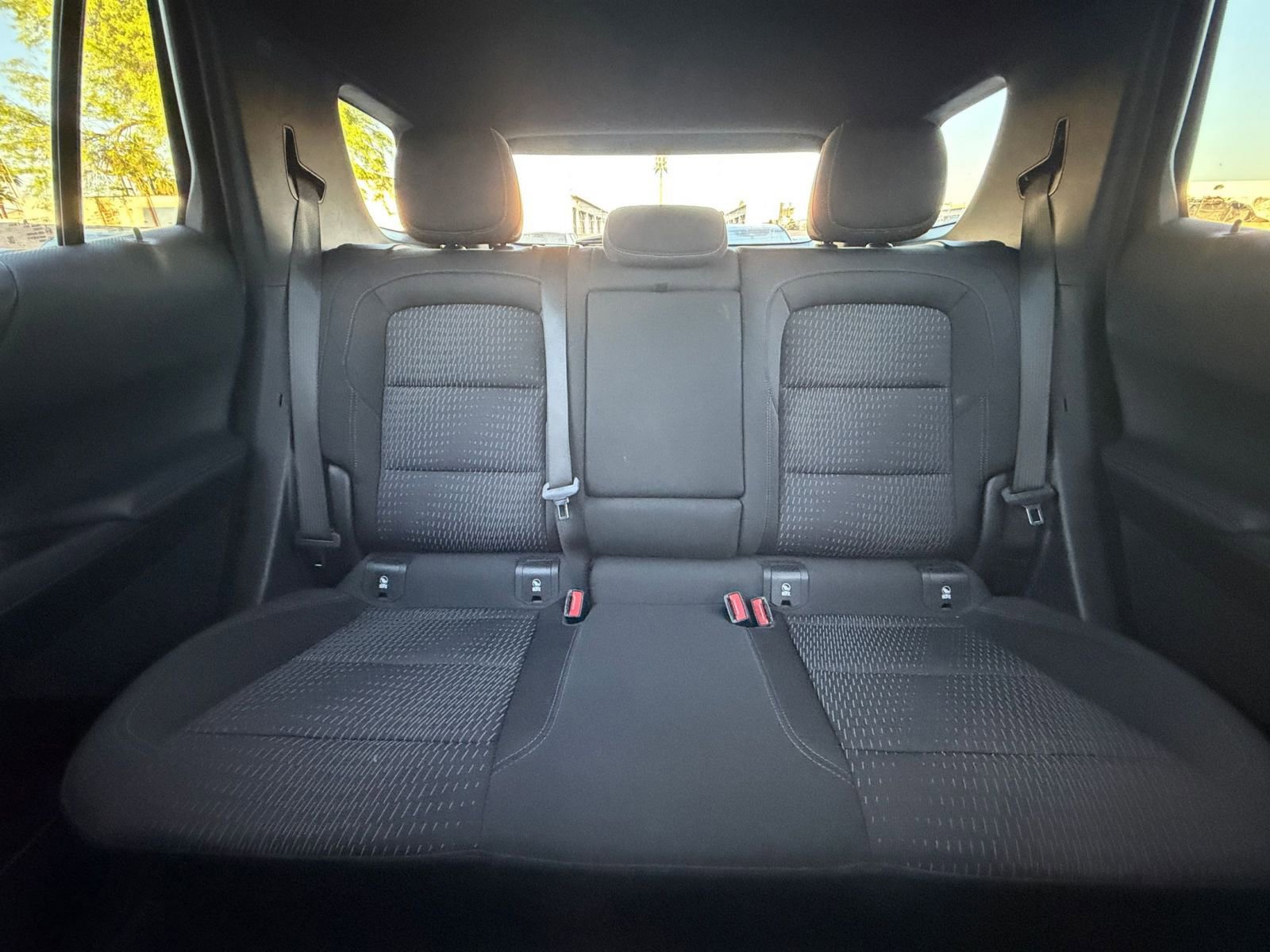 Used 2025 Chevrolet Equinox LT FWD image 38