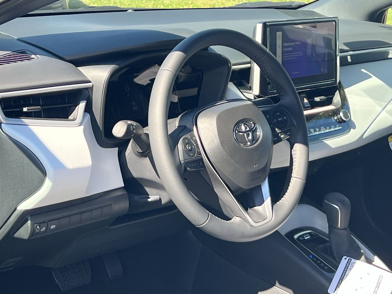 New 2027 Toyota Corolla SE FWD image 11