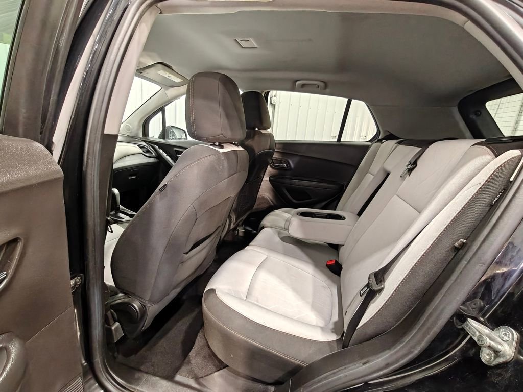 Used 2017 Chevrolet Trax LT image 24