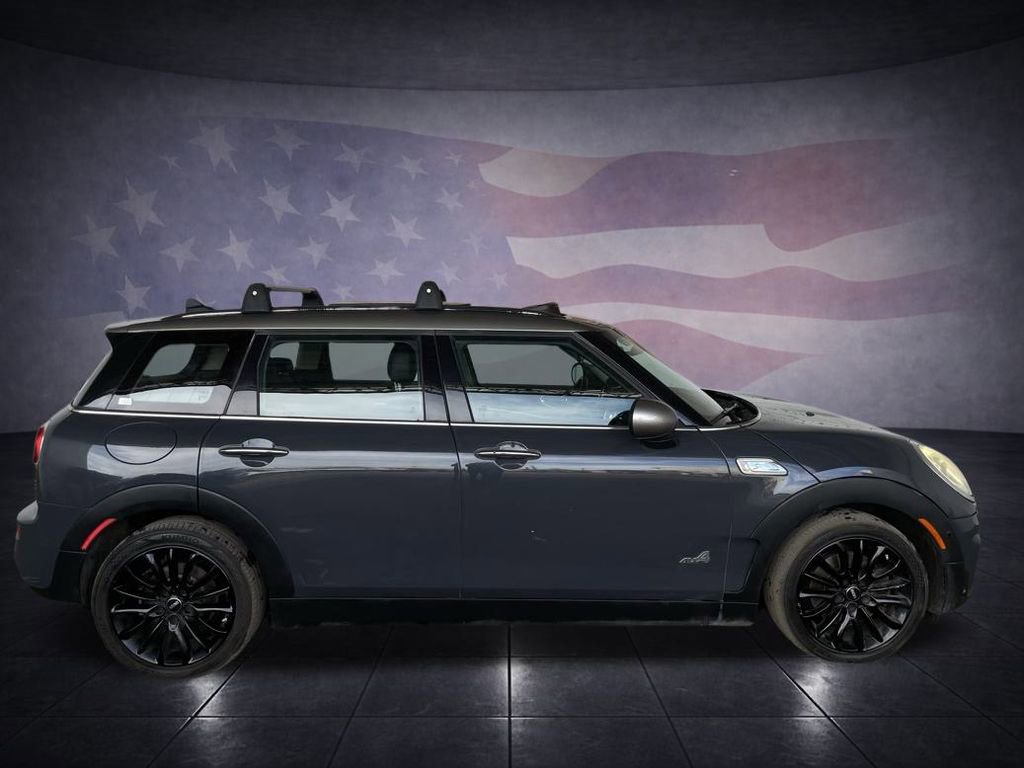 Used 2017 MINI Cooper Clubman S image 6