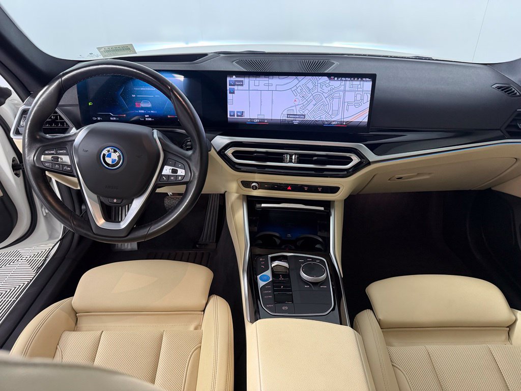 Used 2023 BMW i4 eDrive40 w/ Premium Package RWD image 22