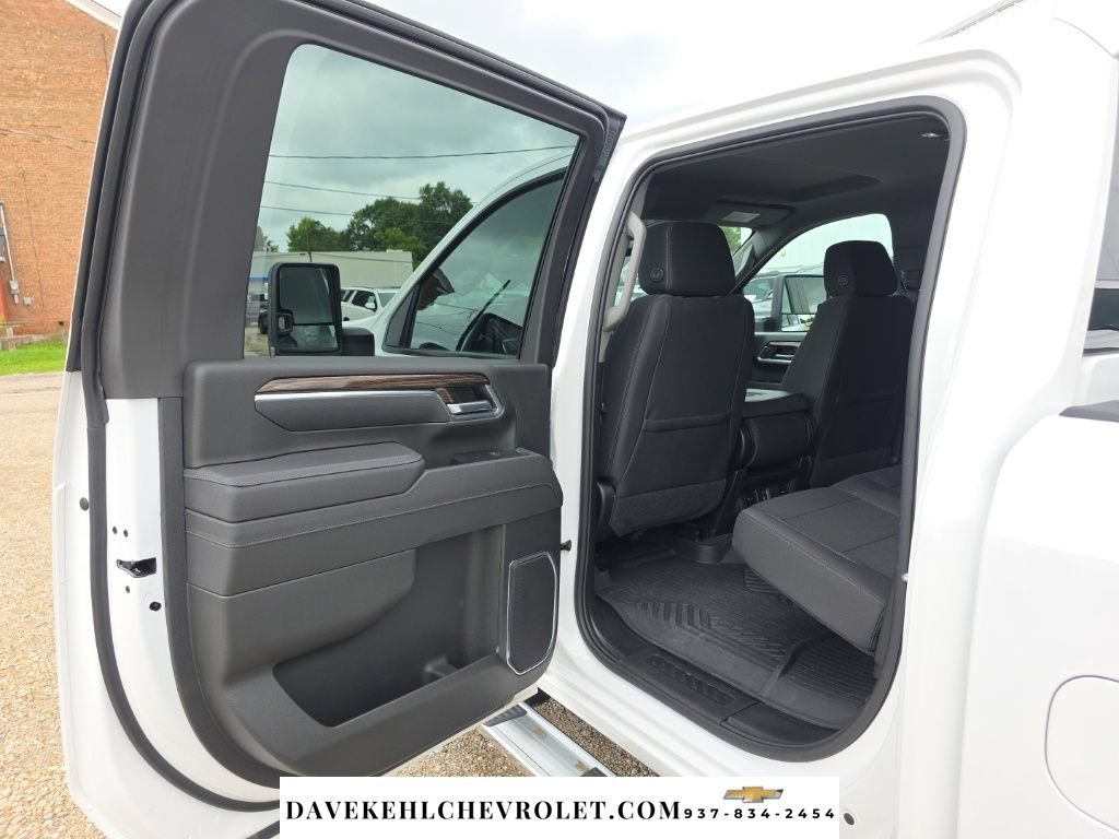 Used 2025 Chevrolet Silverado 2500 LT w/ All Star Edition AWD/4WD image 18