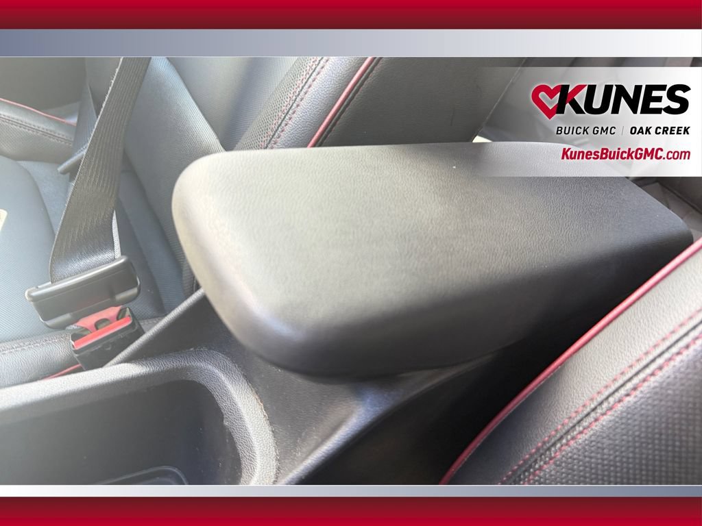 Used 2024 Chevrolet TrailBlazer RS w/ Convenience Package FWD image 30