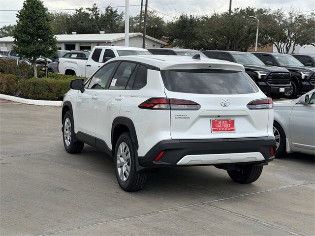 Used 2026 Toyota Corolla Cross L image 4