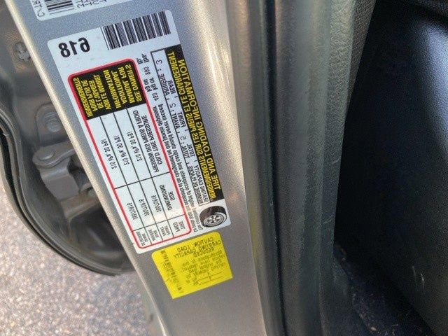 Used 2021 Toyota Tacoma TRD Off-Road w/ Technology Package image 31