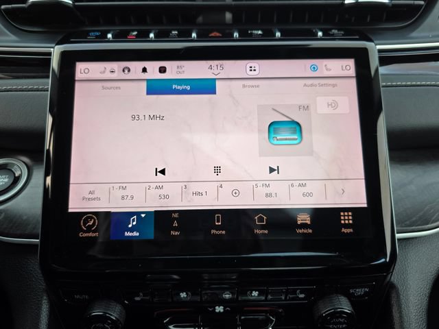 Used 2022 Jeep Grand Cherokee Limited 4xe w/ Luxury Tech Group II AWD/4WD image 23