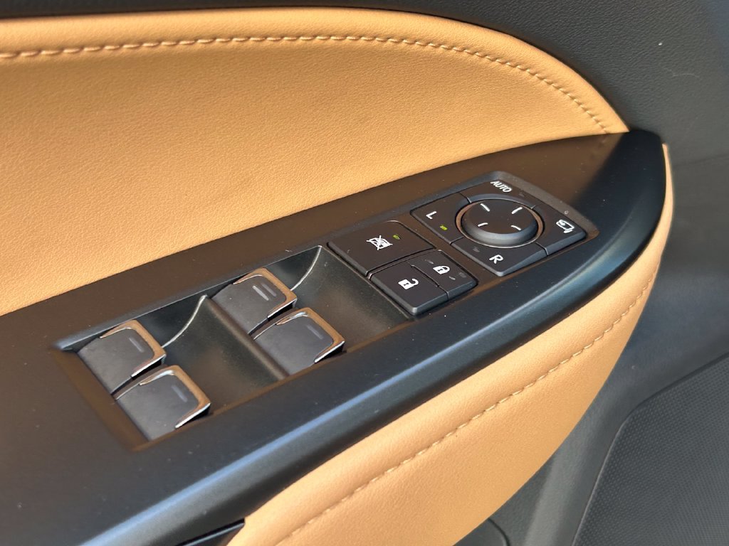 Used 2024 Lexus NX 350h AWD w/ Vision Package image 23