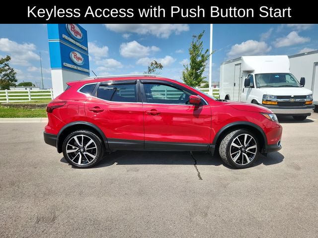Used 2018 Nissan Rogue Sport SL w/ SL Premium Package FWD image 11