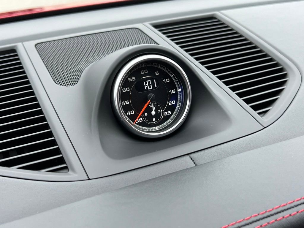 Used 2021 Porsche Macan GTS w/ Sport Chrono Package image 26