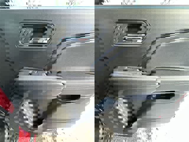 Used 2023 Chevrolet Colorado LT image 22