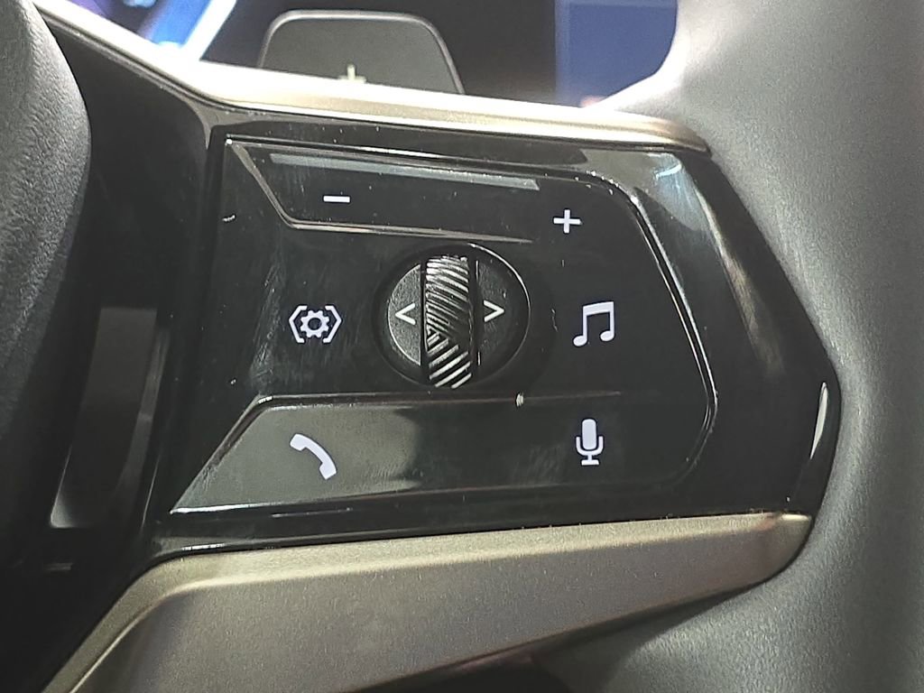 Certified 2025 BMW X3 xDrive30i w/ M Sport Package image 15