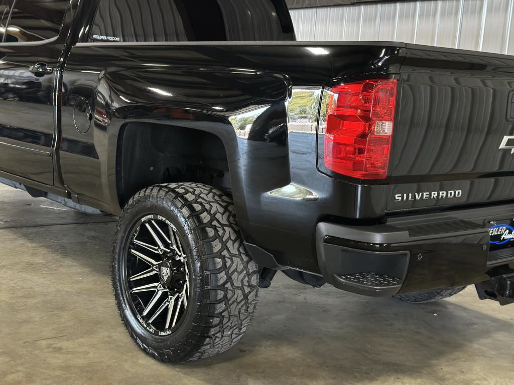 Used 2016 Chevrolet Silverado 2500 LT w/ Midnight Edition image 29