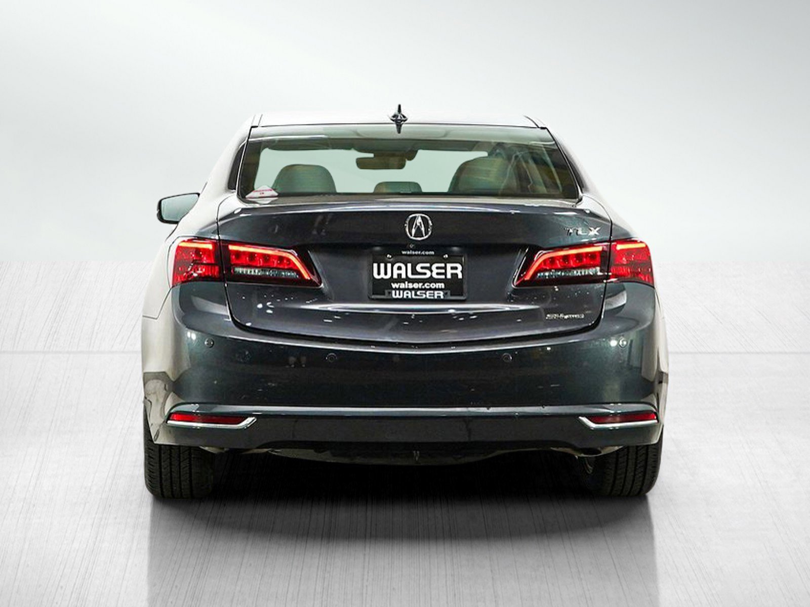 Used 2015 Acura TLX V6 SH-AWD w/ Advance Package image 4