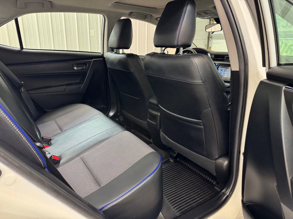 Used 2019 Toyota Corolla SE w/ SE Premium Package FWD image 20