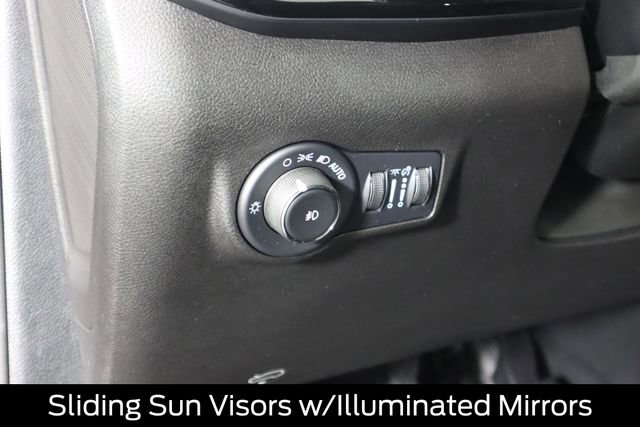 Used 2024 Jeep Compass Latitude w/ Convenience Group AWD/4WD image 40