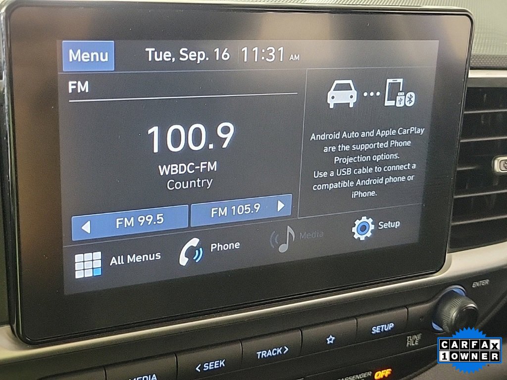 Used 2020 Hyundai Venue SEL image 26