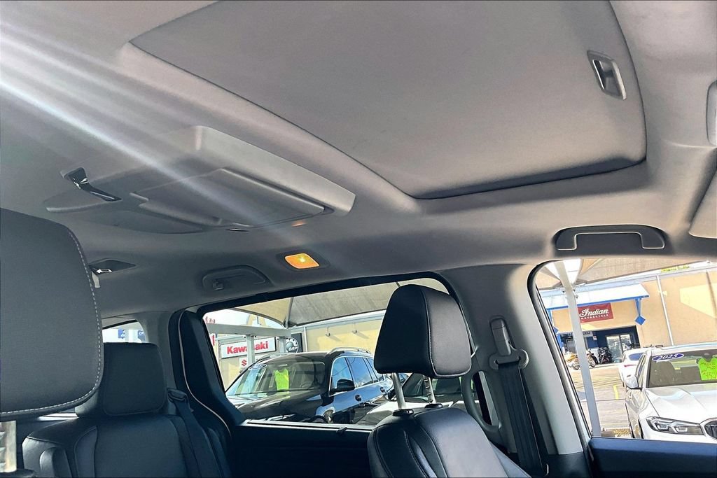 Used 2023 Honda Odyssey Touring image 23