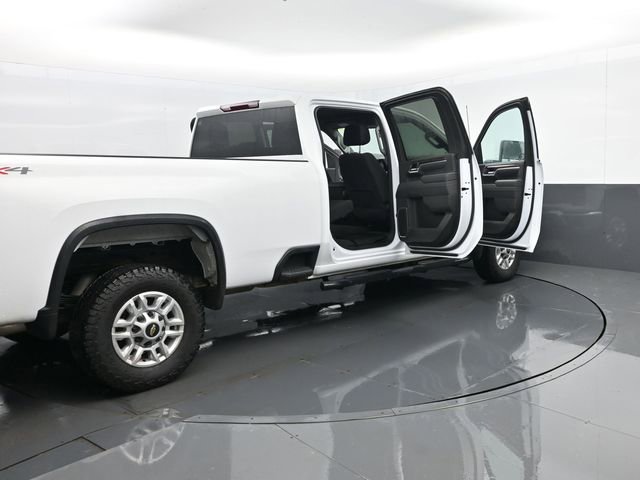 Used 2025 Chevrolet Silverado 2500 LT w/ Convenience Package AWD/4WD image 30