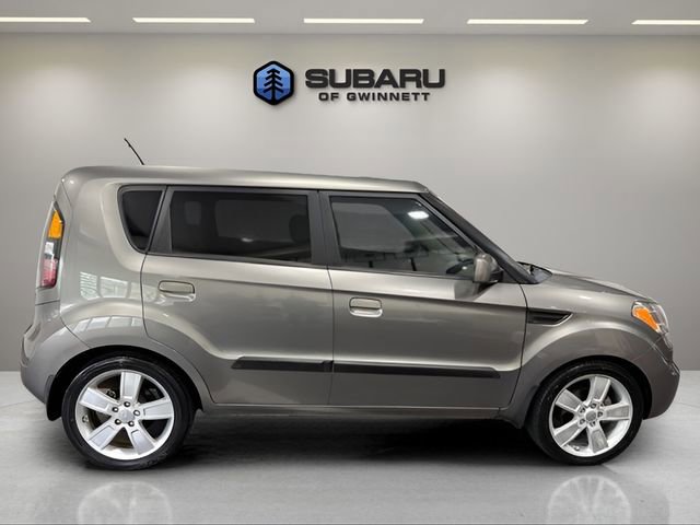Used 2010 Kia Soul ! FWD image 6