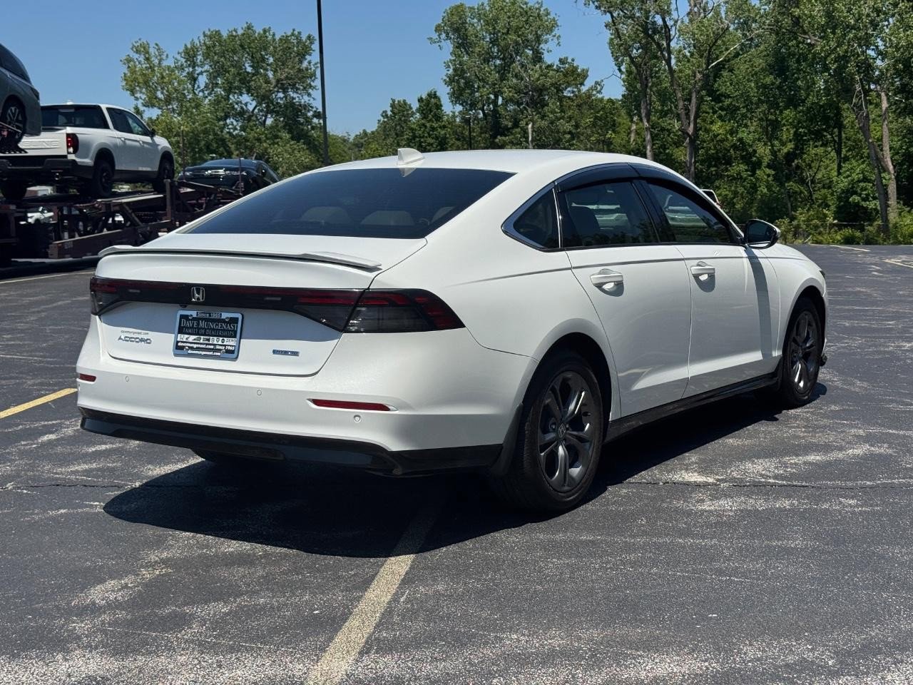 Used 2023 Honda Accord EX-L image 4