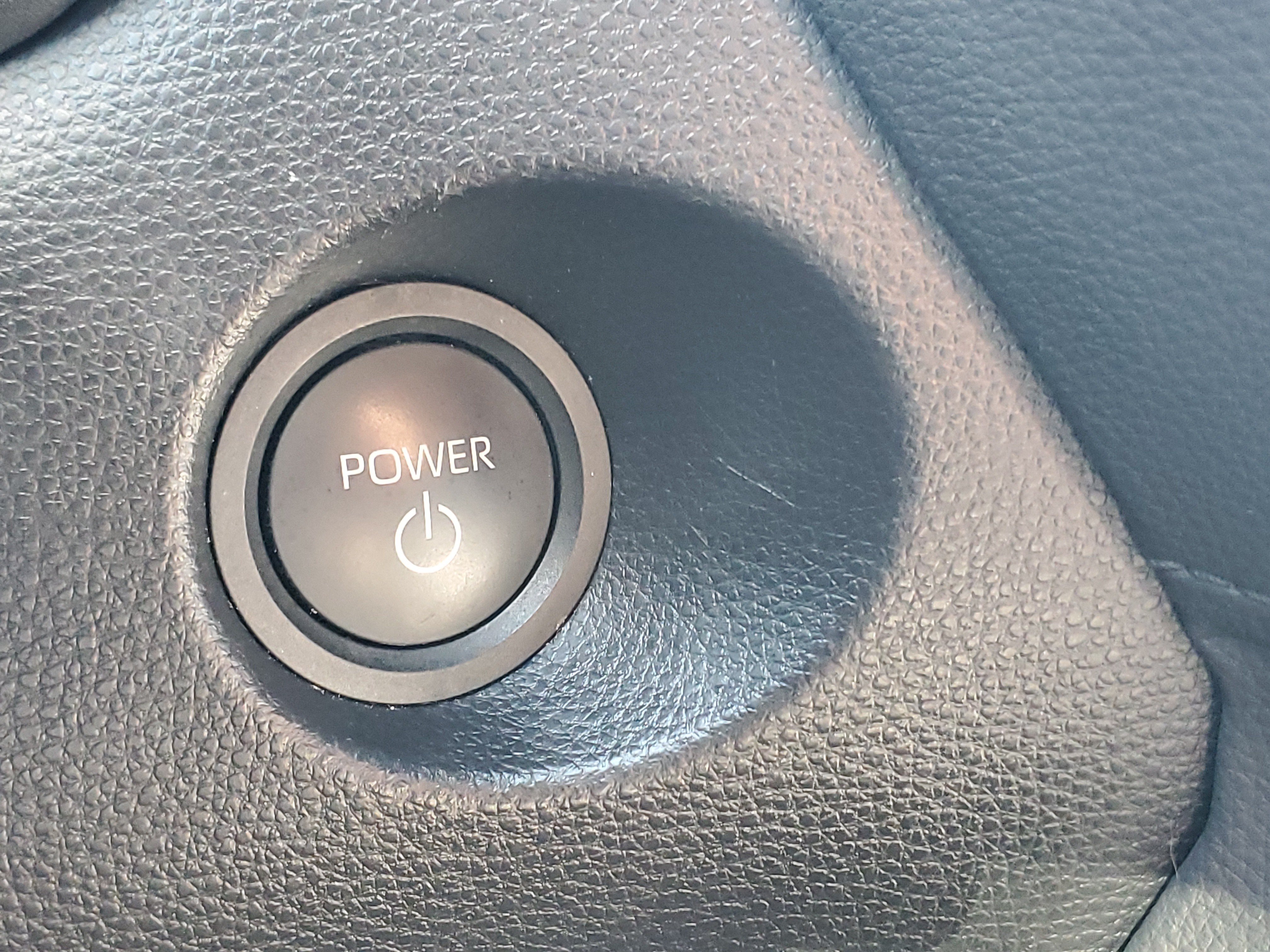 Certified 2025 Toyota Corolla Cross AWD Hybrid image 26