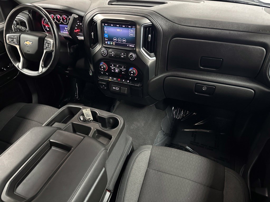 Used 2021 Chevrolet Silverado 1500 LT AWD/4WD image 12