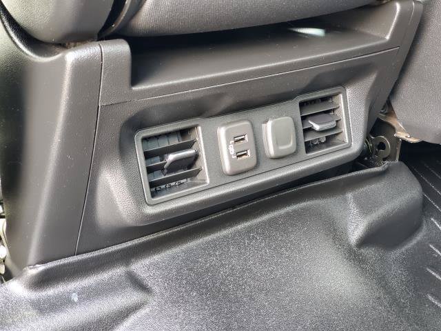 Used 2020 Chevrolet Silverado 1500 LT w/ All-Star Edition AWD/4WD image 26