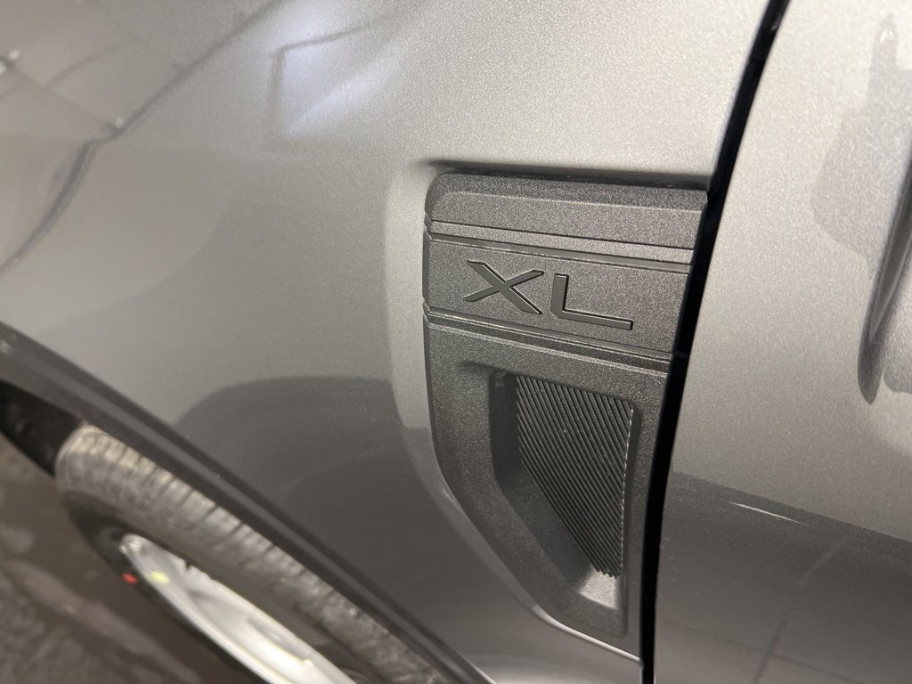 New 2026 Ford Maverick XL image 31