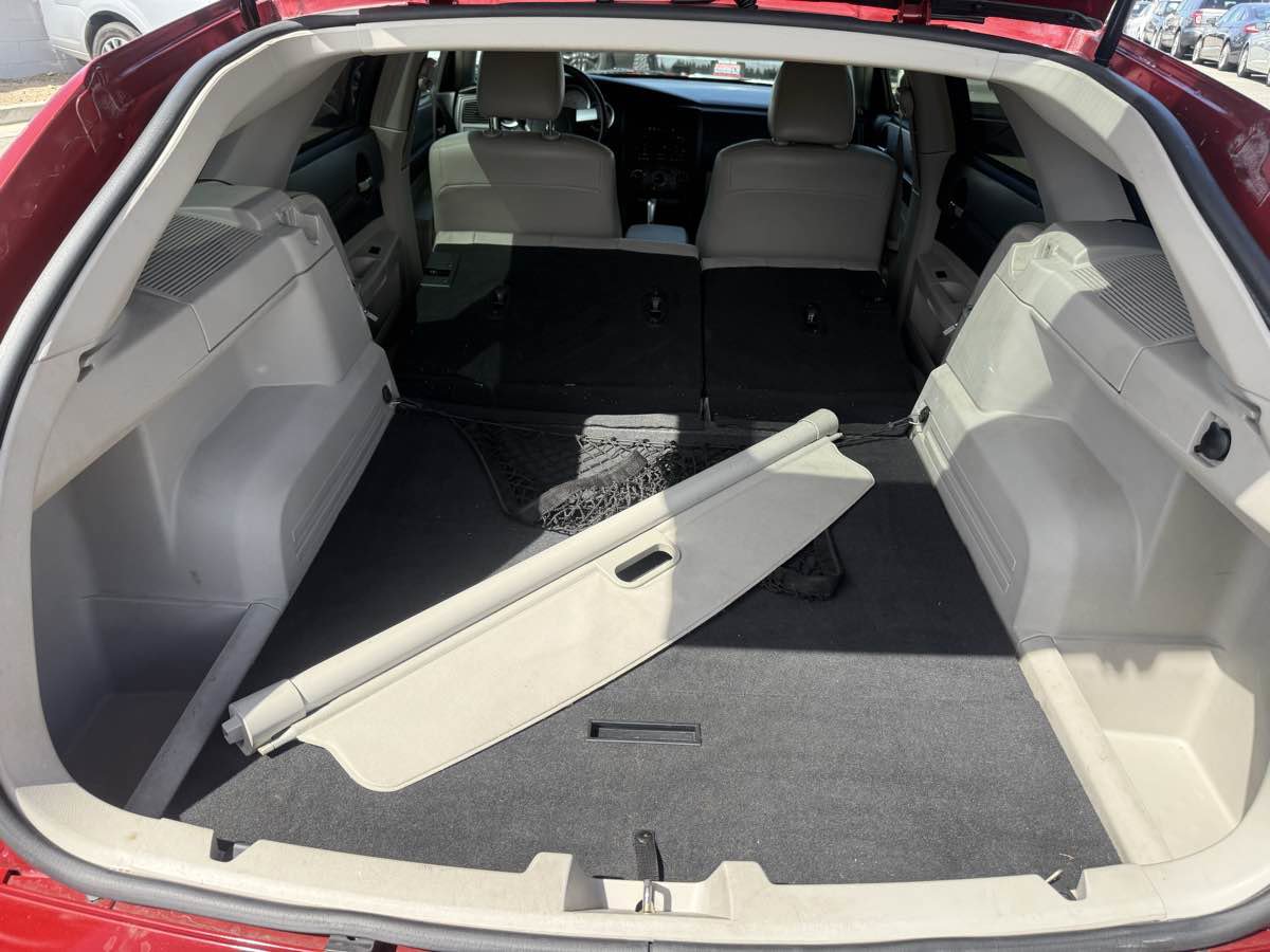 Used 2005 Dodge Magnum SE RWD image 34
