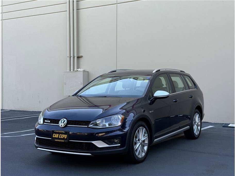 Used 2017 Volkswagen Golf Alltrack SE AWD/4WD image 3
