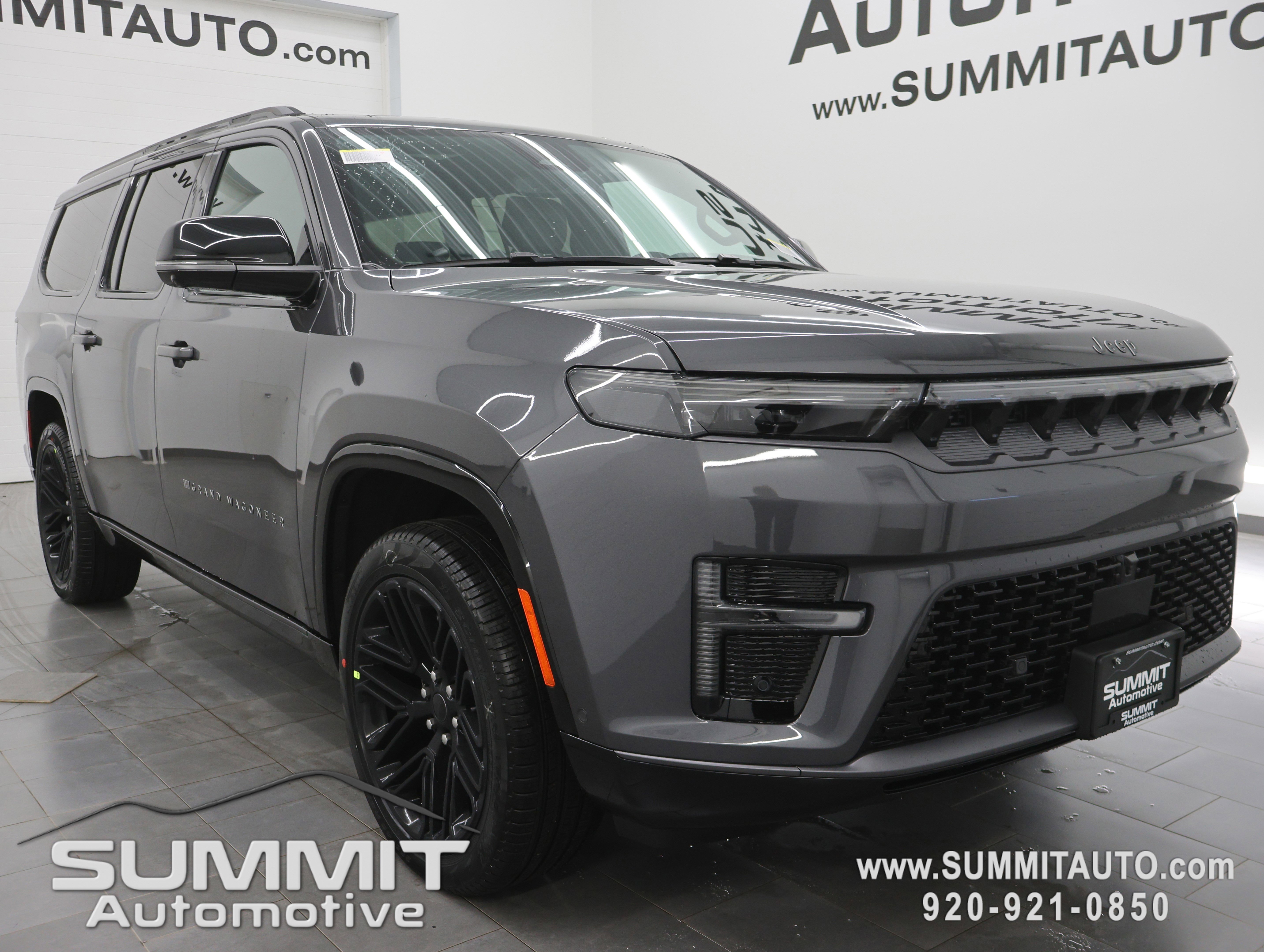 New 2026 Jeep Grand Wagoneer L Limited image 2