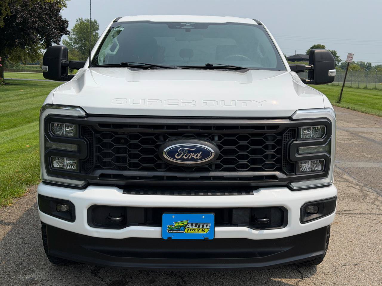 Used 2023 Ford F350 XL w/ STX Appearance Package AWD/4WD image 9