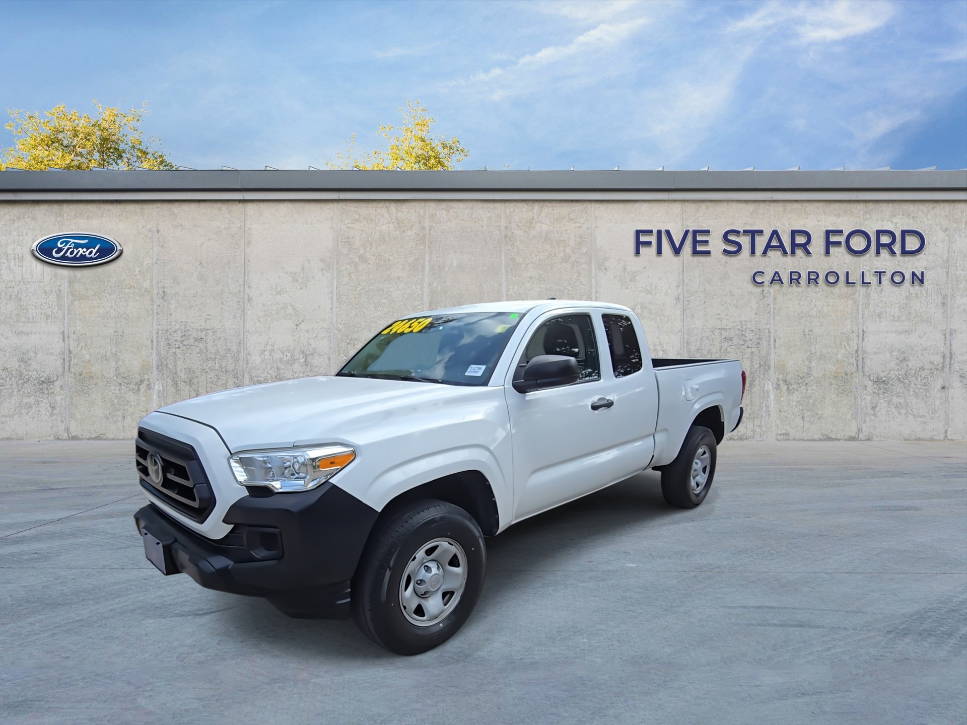 Used 2020 Toyota Tacoma SR RWD image 4