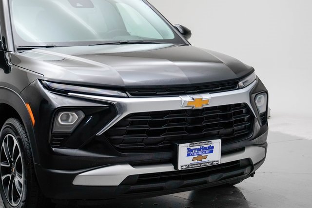 Used 2024 Chevrolet TrailBlazer LT w/ Convenience Package image 12
