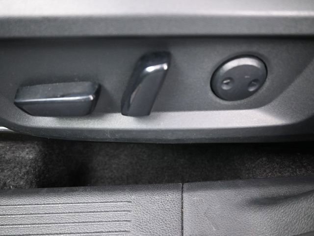 Certified 2025 Nissan Rogue SV image 19