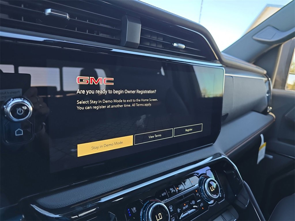 New 2026 GMC Sierra 2500 AT4 w/ AT4 Premium Plus Package image 18