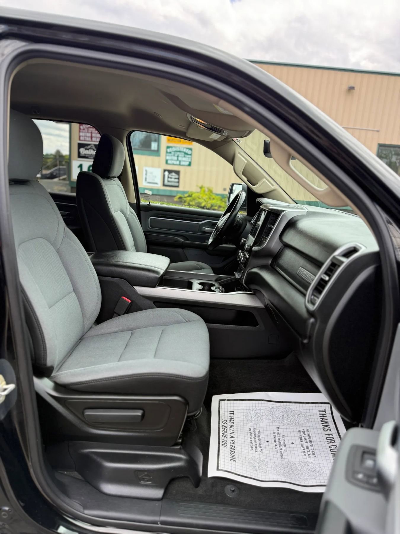 Used 2020 RAM 1500 Big Horn AWD/4WD image 20