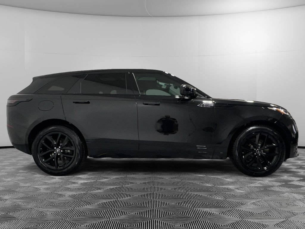 New 2026 Land Rover Range Rover Velar Dynamic SE AWD/4WD image 6